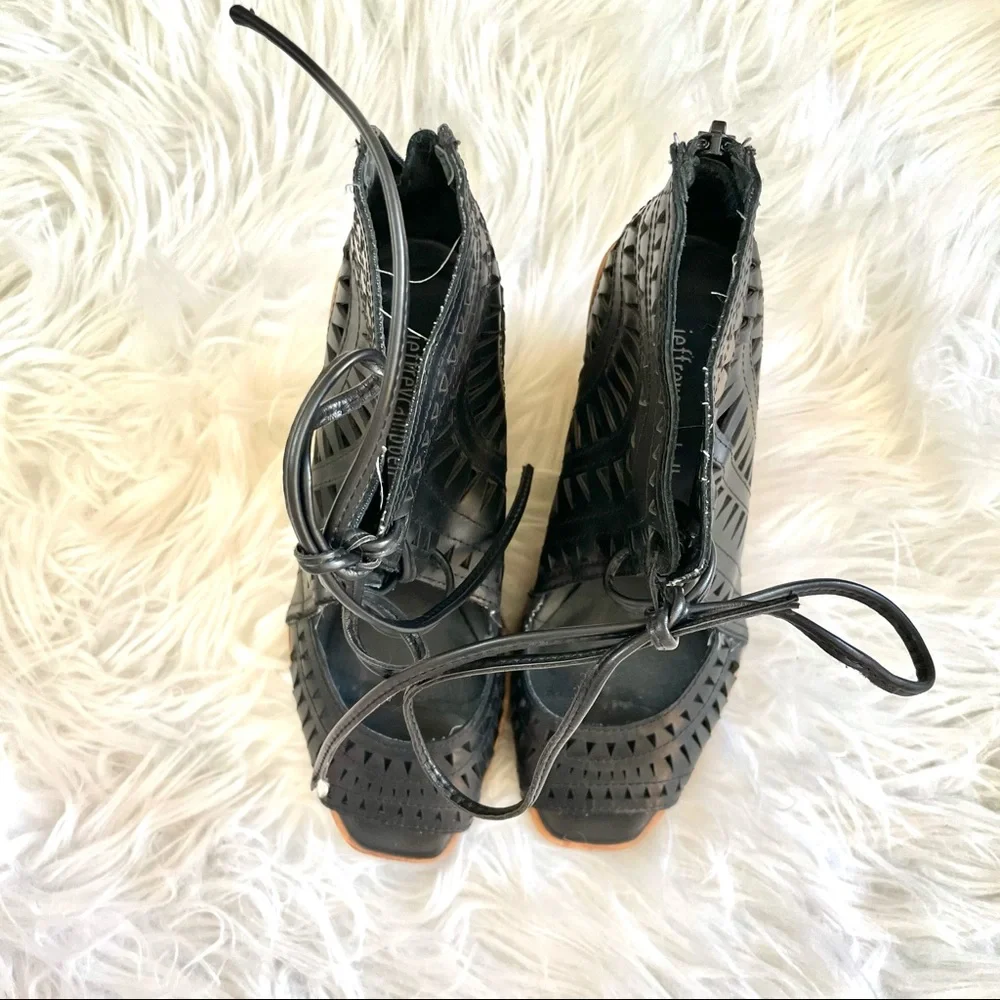 Jeffrey Campbell Black Rodillo Laser Cut Wedges Sz 6.5 - Picture 3 of 11
